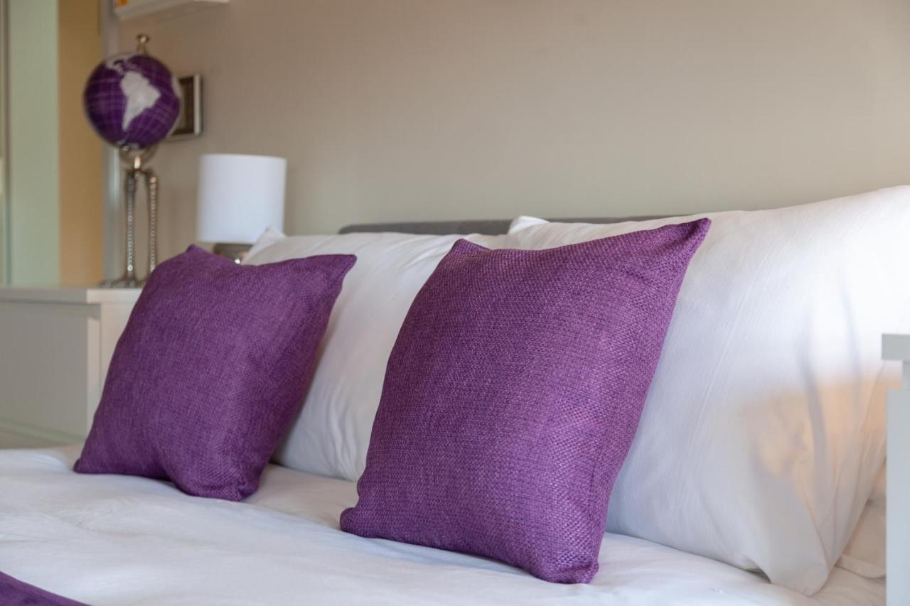 Isabella House - Centre Aparthotel, By Rentmyhouse *